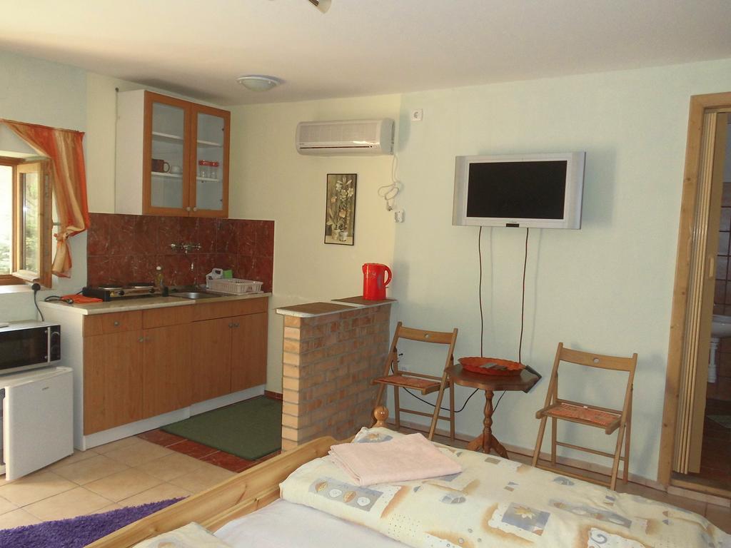 Fenyves Apartman Sárospatak 外观 照片